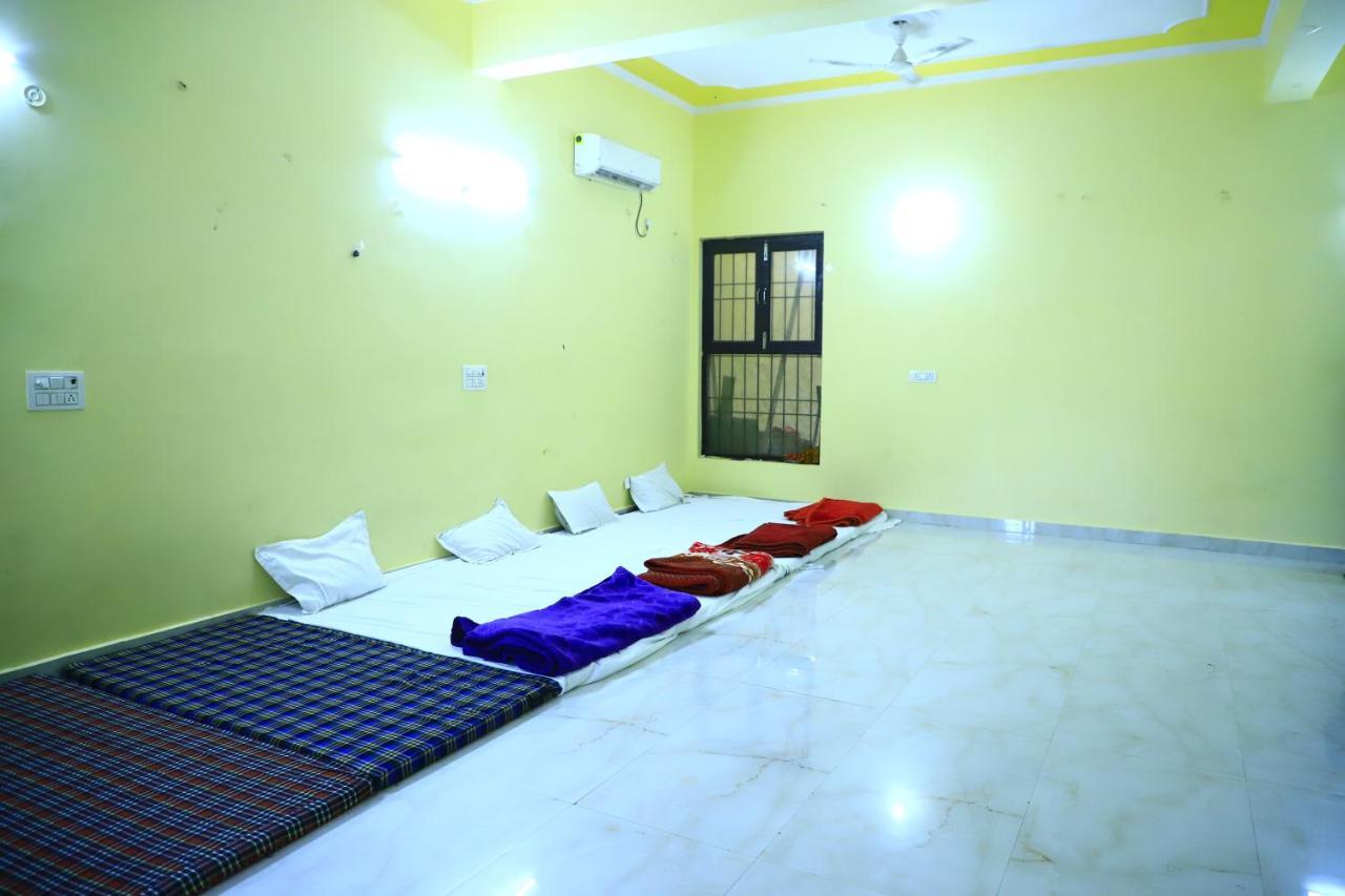Shivraj Homestay Mathura Exterior foto