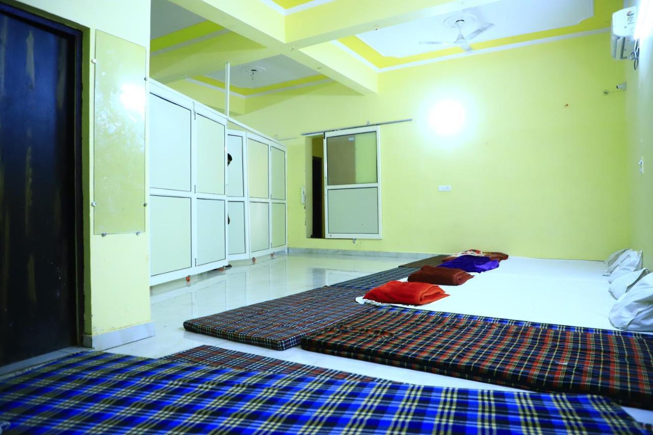 Shivraj Homestay Mathura Exterior foto