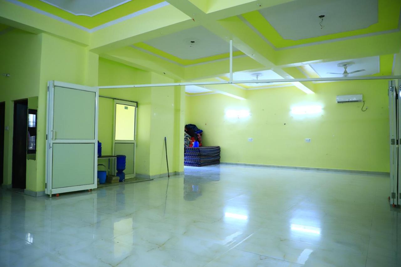 Shivraj Homestay Mathura Exterior foto