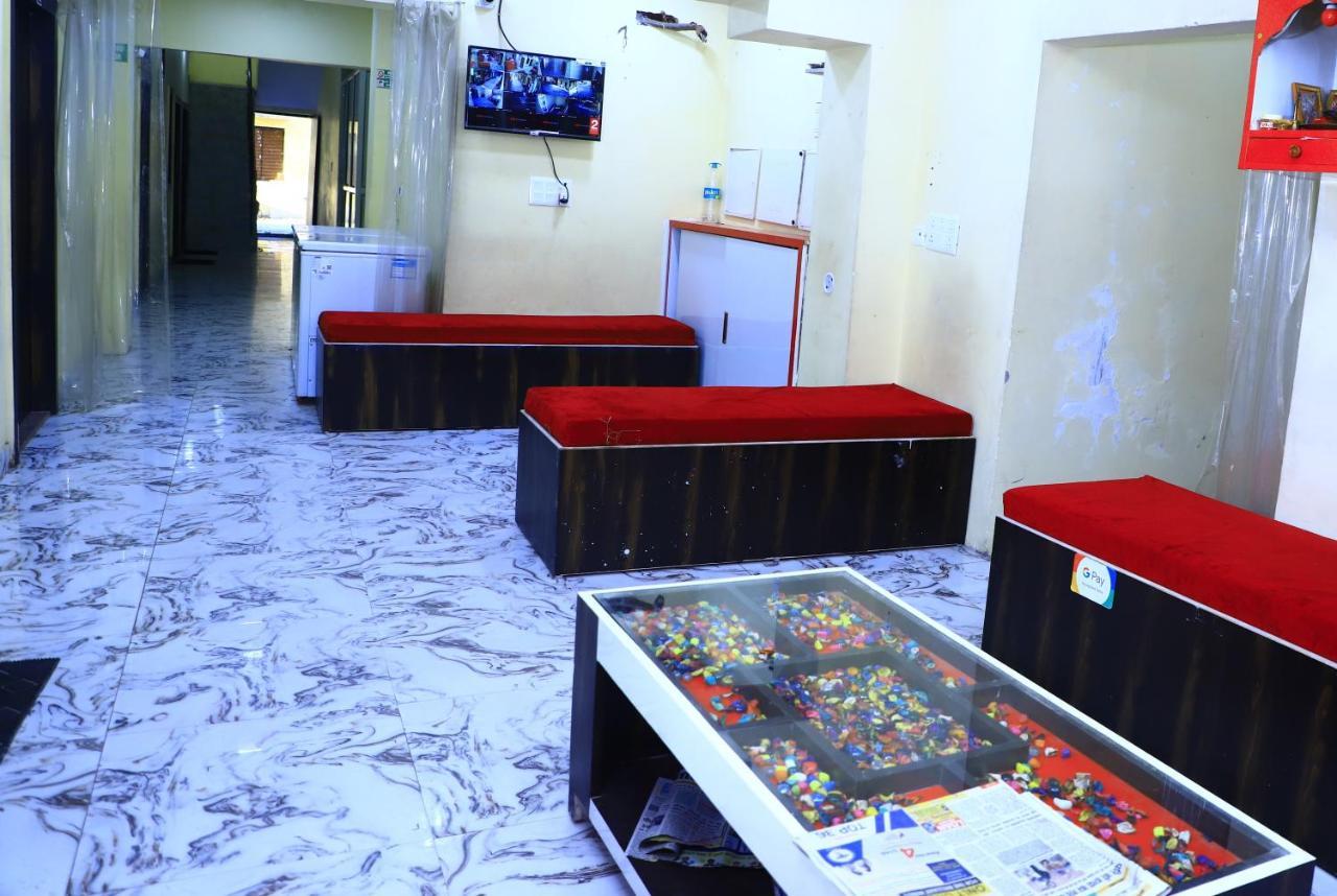 Shivraj Homestay Mathura Exterior foto